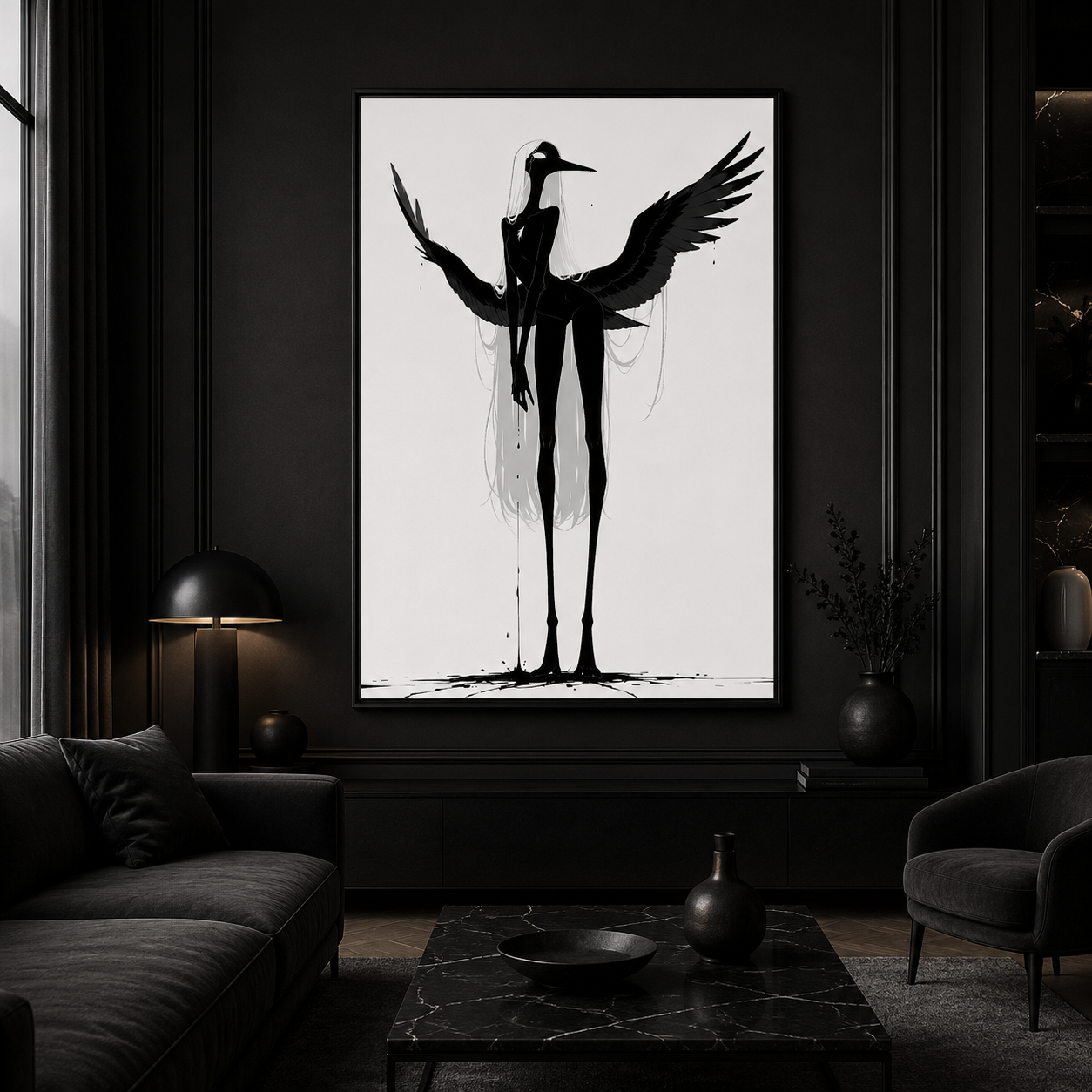 Affiche dark fantasy Attendrie, grue anthropomorphe noir et blanc debout ailes largement déployées, encre s'égouttant du bec, collection Les silences qu'on porte
