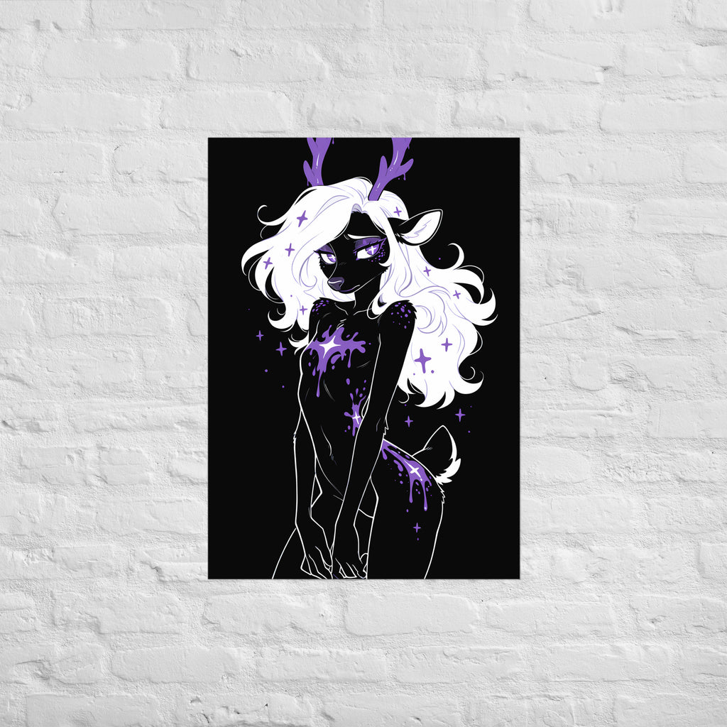 Poster dark fantasy Améthia, biche anthropomorphe noire, bois ruisselants de poison violet, éclaboussure étoilée – affiche encadrée au format A1