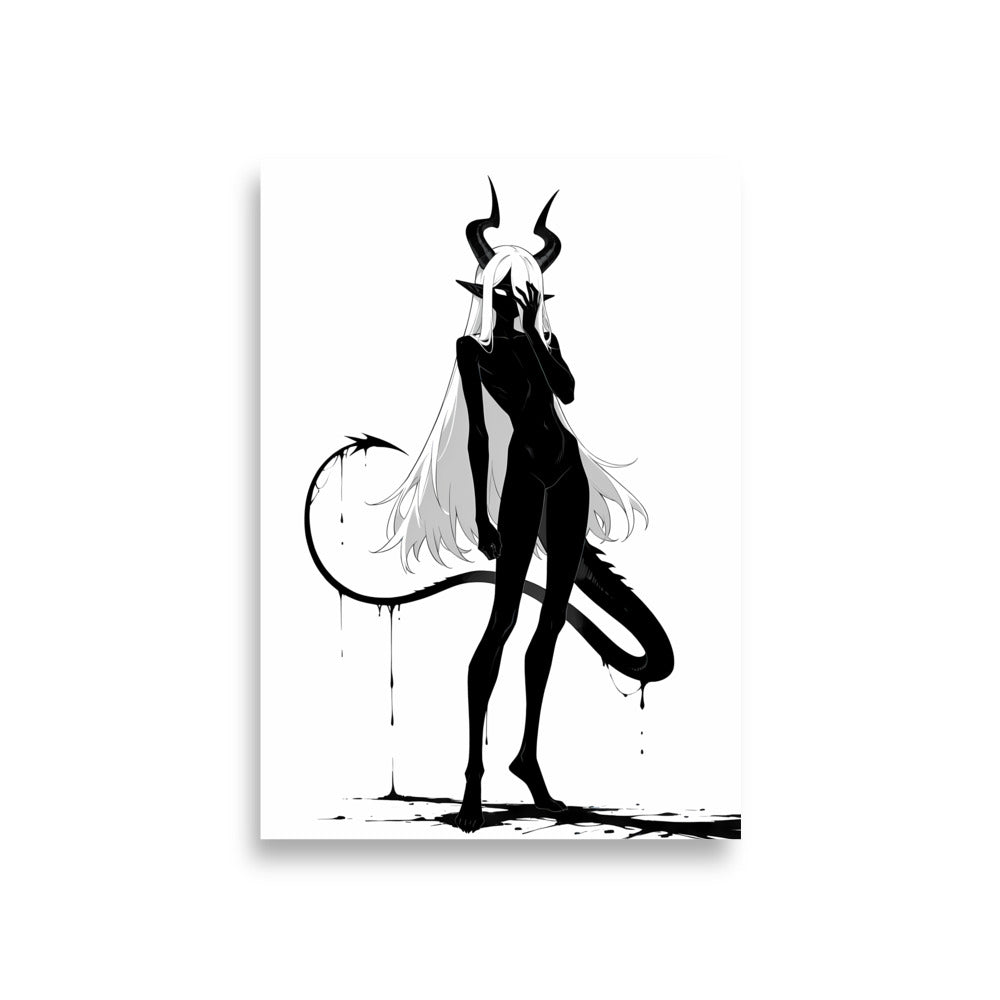 Affiche dark fantasy Vestigia, dragon anthropomorphe noir et blanc, debout avec sa queue formant une boucle d'encre – format A1