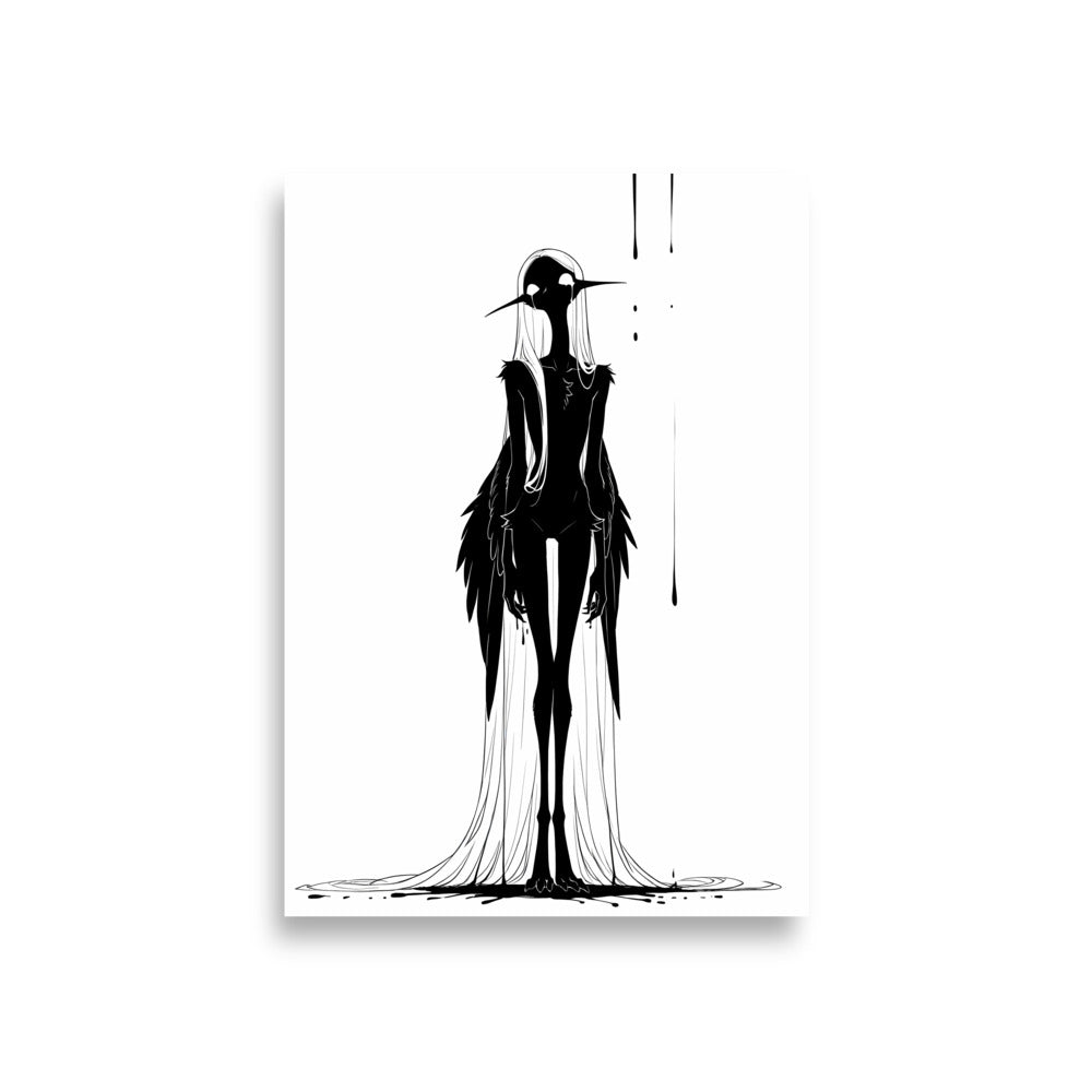 Affiche dark fantasy Attendrie, grue anthropomorphe noir et blanc debout de face visage dédoublé, manteau de plumes sombres, pluie d'encre, collection Les silences qu'on porte