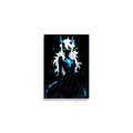 Poster dark fantasy Azuréa, dragonne anthropomorphe noire, étoile blanche au centre d'une éclaboussure bleue symétrique – affiche encadrée au format A2