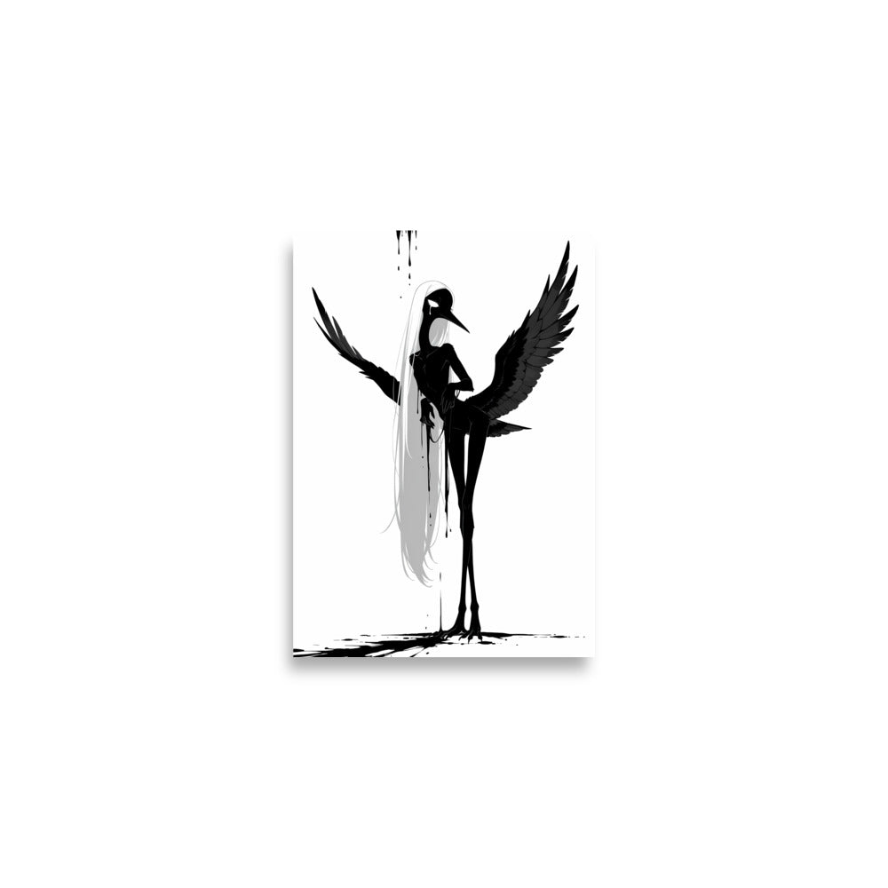 Affiche dark fantasy Attendrie, grue anthropomorphe noir et blanc, aile grande ouverte vers le ciel, regard de profil, collection Les silences qu'on porte – format A2