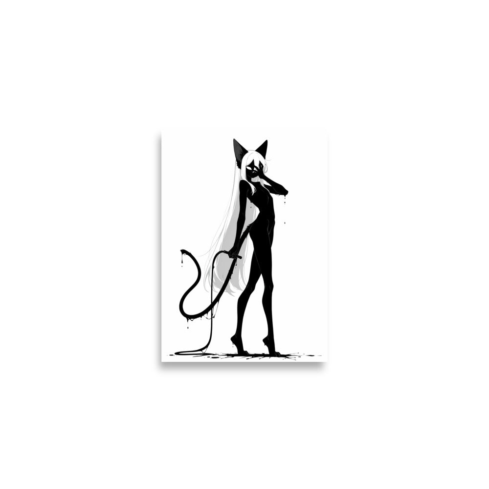 Affiche dark fantasy Closane, chatte anthropomorphe noir et blanc, main devant les yeux, lame tenue le long de la jambe, collection Les silences qu'on porte – format A2