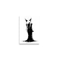 Affiche dark fantasy Lucidia, lynx anthropomorphe noir et blanc, tête baissée bras croisés au-dessus d'une flaque d'encre – format A2