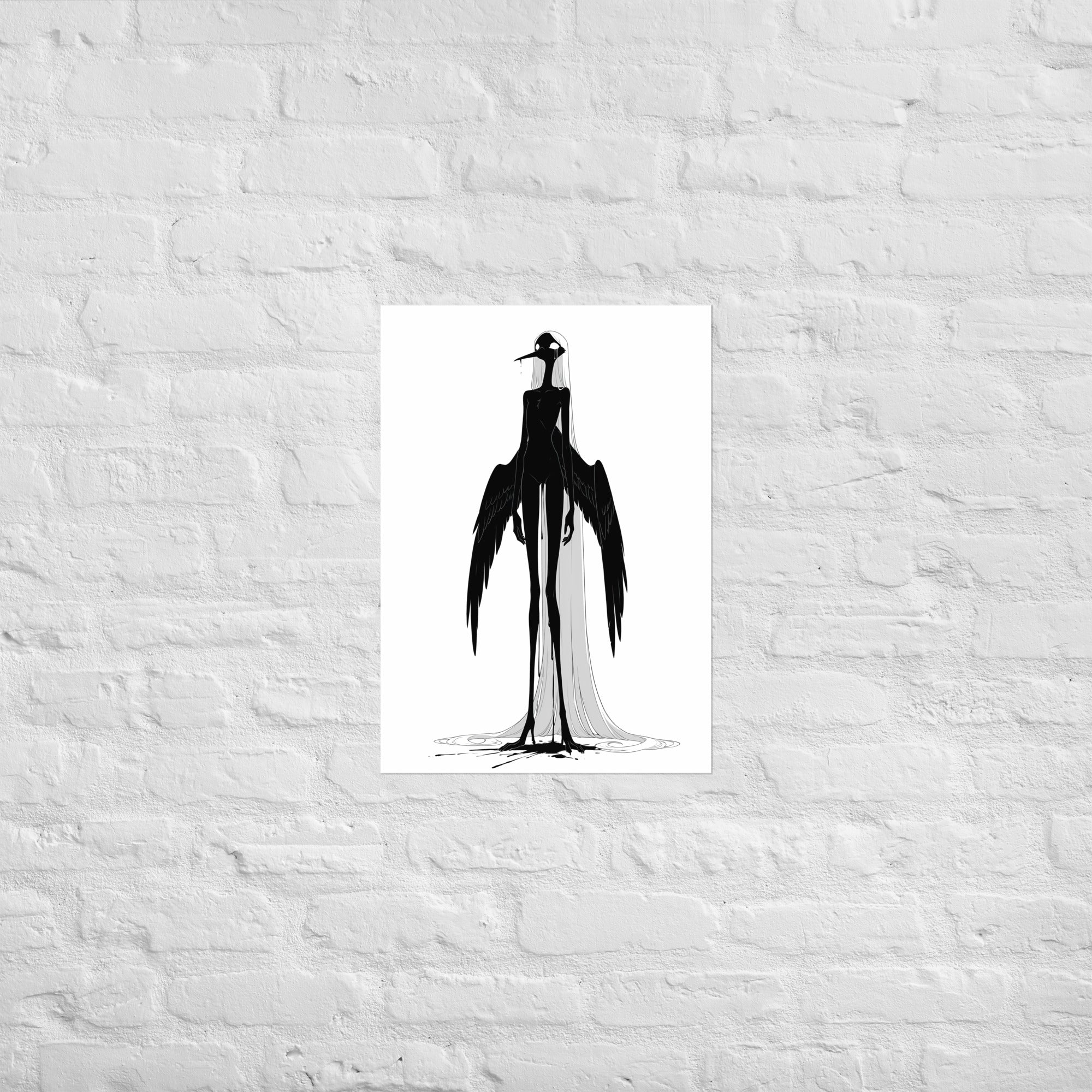 Affiche dark fantasy Attendrie, grue anthropomorphe noir et blanc debout ailes horizontales, encre ruisselant sur toute la silhouette, collection Les silences qu'on porte – format A2