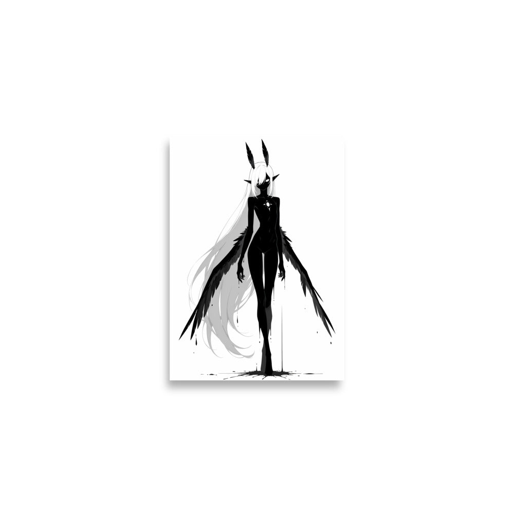 Affiche dark fantasy Tairie, corbeau anthropomorphe noir et blanc en plein pas ailes déployées à l'horizontale, étoile sur la poitrine, collection Les silences qu'on porte